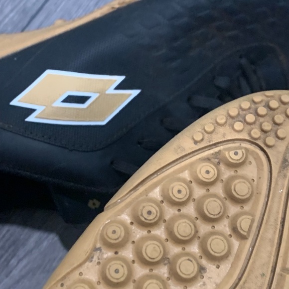 chaussures soccer LOTTO - Picture 6 of 6